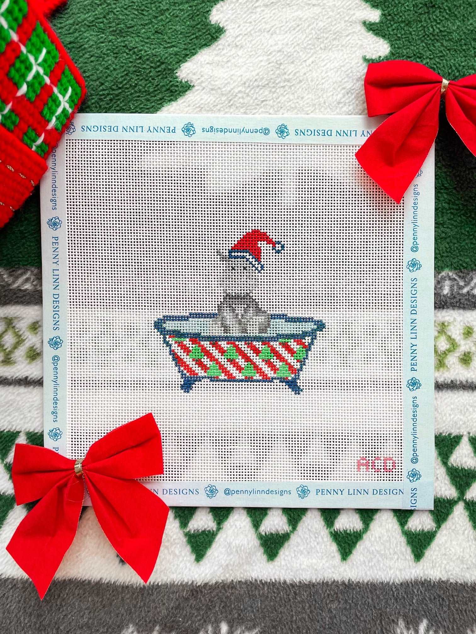 Tub Friends: Christmas Hippo - Penny Linn Designs - AC Designs